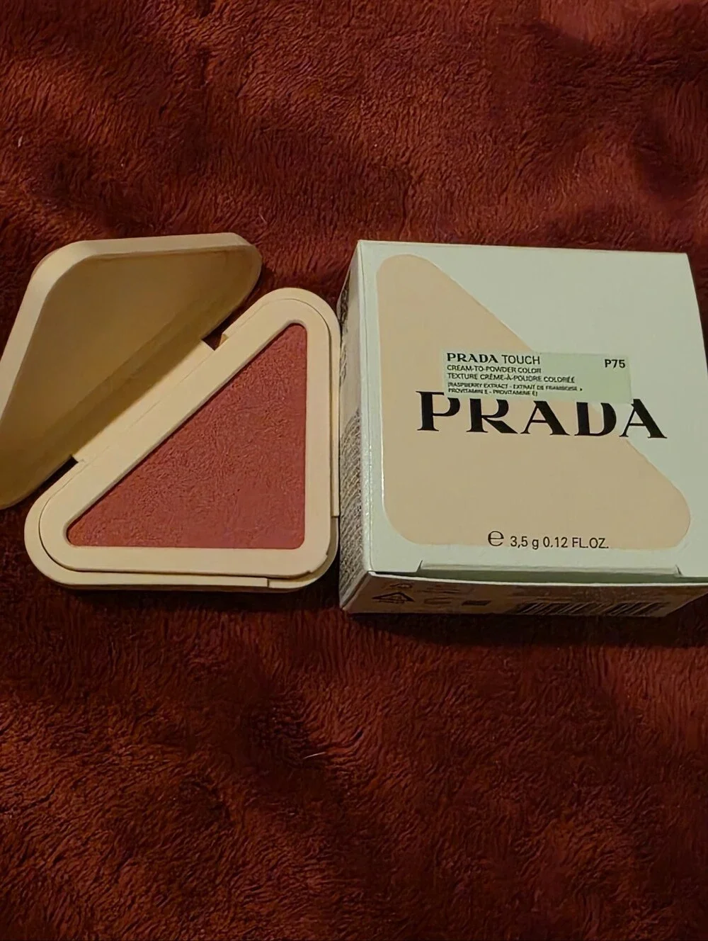 Prada Touch Cream-to-Powder Blush P25 TULIP/Baby pink. NEW💕